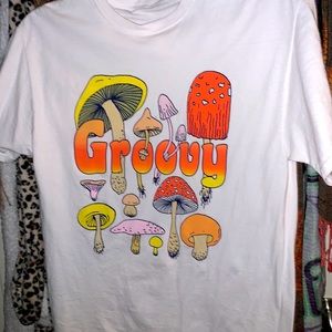 Groovy tshirt
